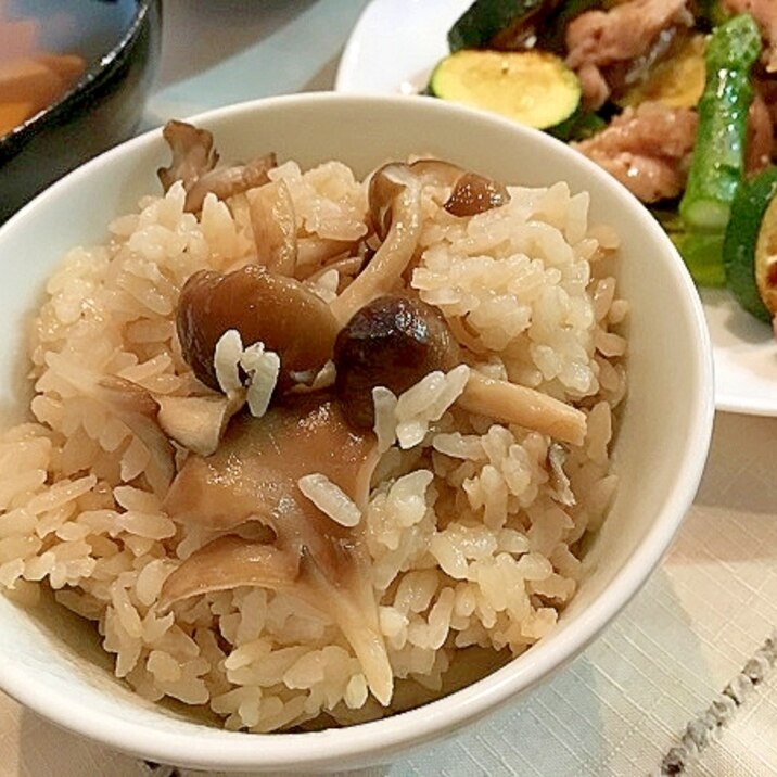 鱧出汁の舞茸炊き込みご飯